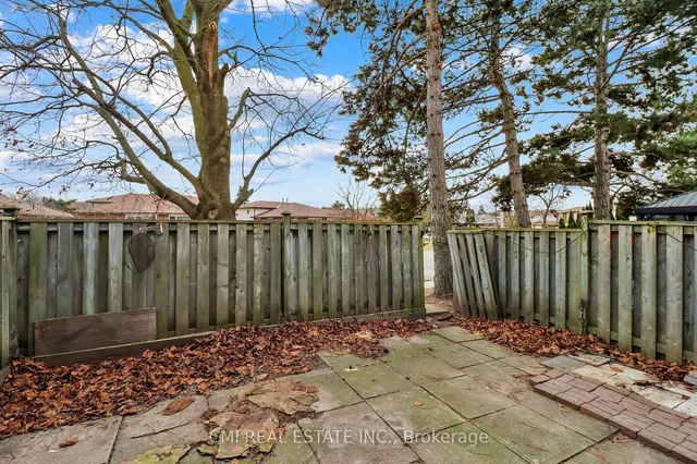 Additional image 33 of 270 TIMBERBANK Blvd Unit 6