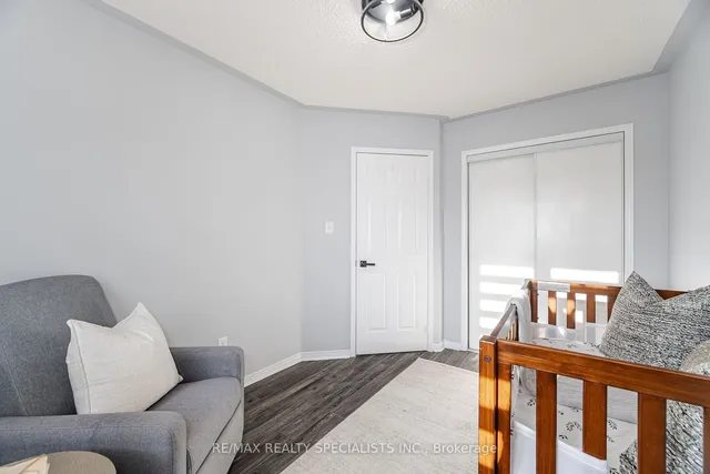 Additional image 25 of 14 Bernard Ave