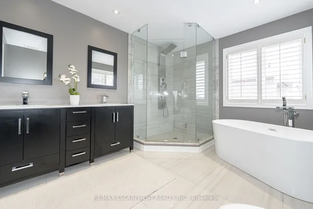 Additional image 25 of 1185 Lindenrock Dr