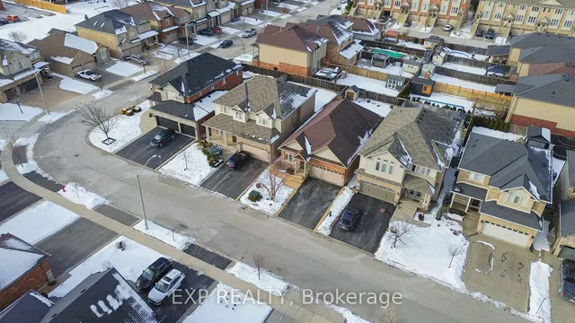 Additional image 32 of 131 Escarpment Dr