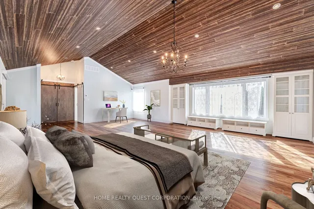 Additional image 18 of 41 Bowshelm Crt