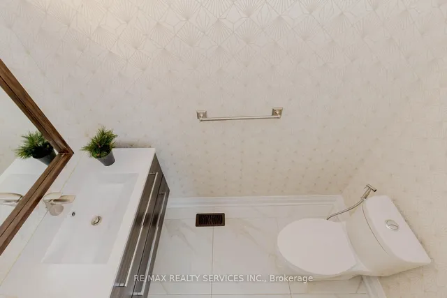 Additional image 16 of 12 Benmore Cres