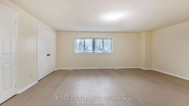 Additional image 15 of 8 Hummingbird Crt