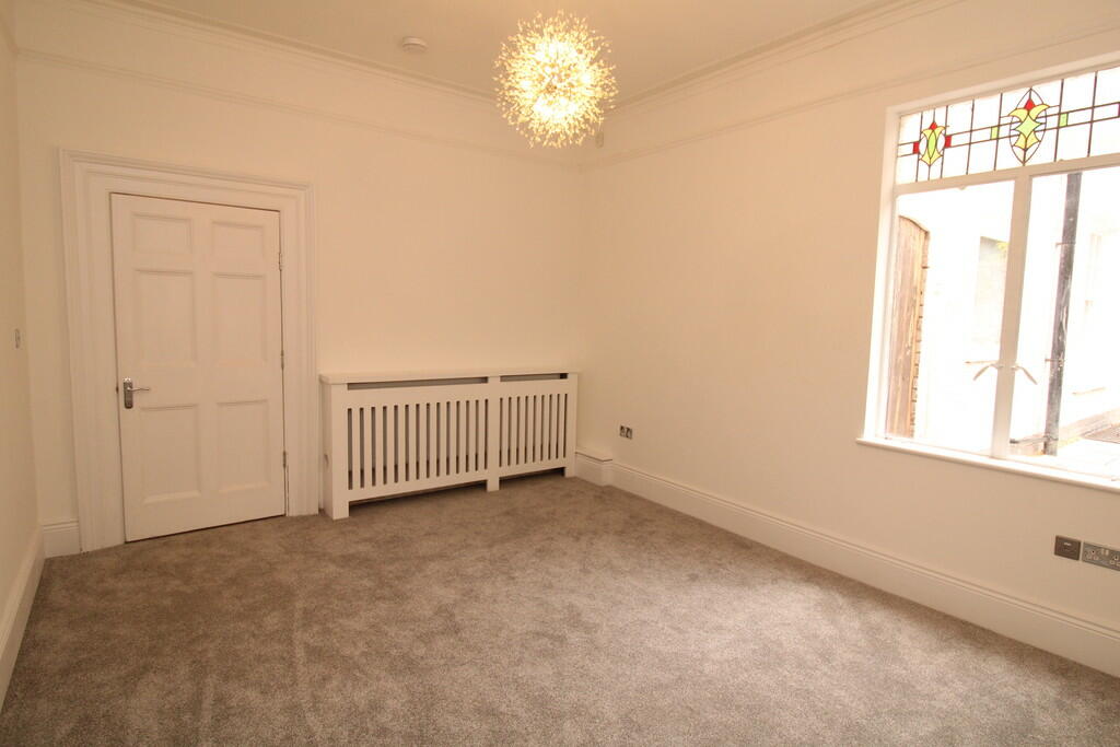 Additional image 14 of 49 Lee Crescent