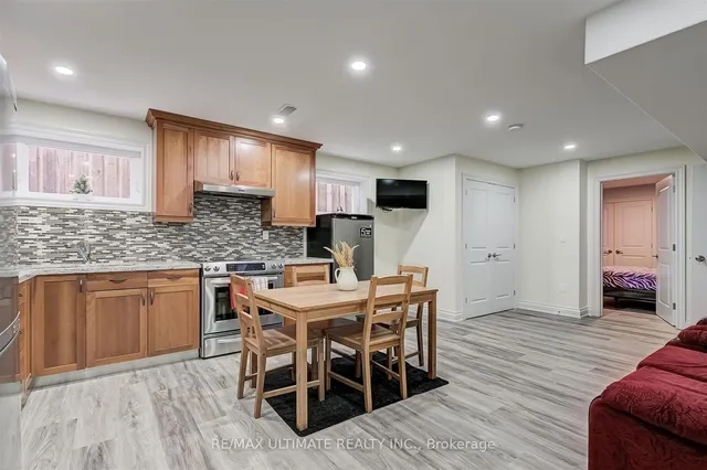 Additional image 23 of 21 Thornton Ave