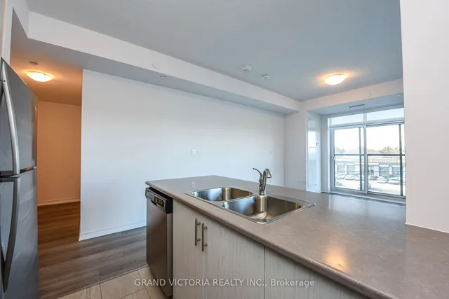 Additional image 14 of 460 Dundas St Unit 306