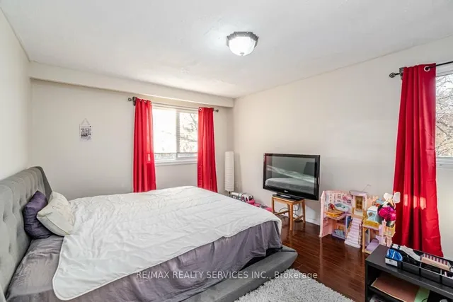 Additional image 9 of 13 Weybridge Tr