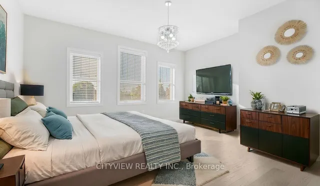 Additional image 21 of 980 Clark Blvd