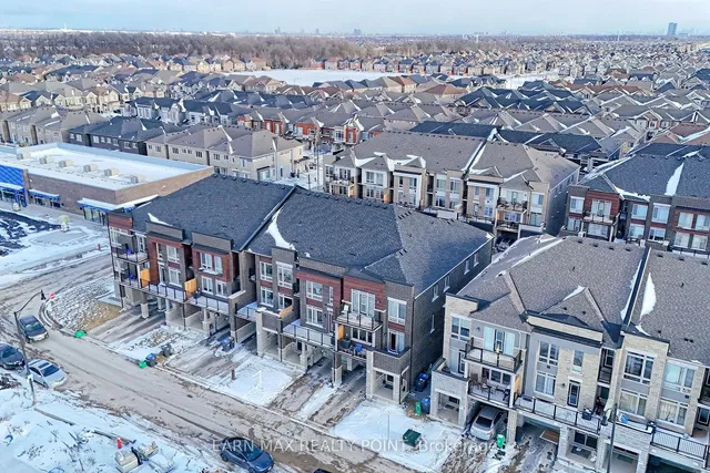 Additional image 40 of 90 Donald Ficht Cres