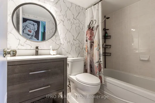 Additional image 13 of 270 Queens Quay Unit 505