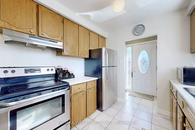 Additional image 20 of 78 Primula Cres