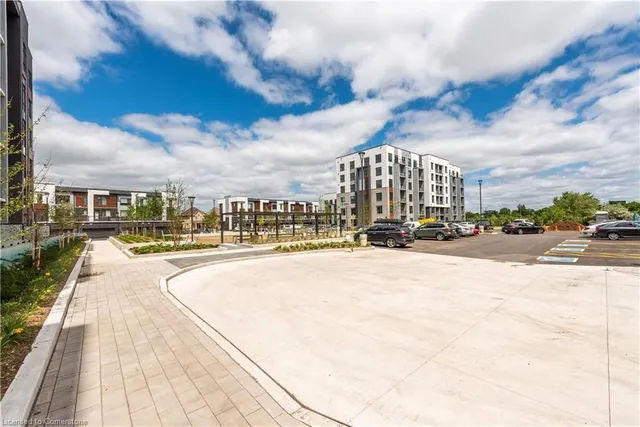 Additional image 49 of 50 Kaitting Trail Unit 303