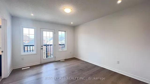 Additional image 19 of 136 Marigold Gdns