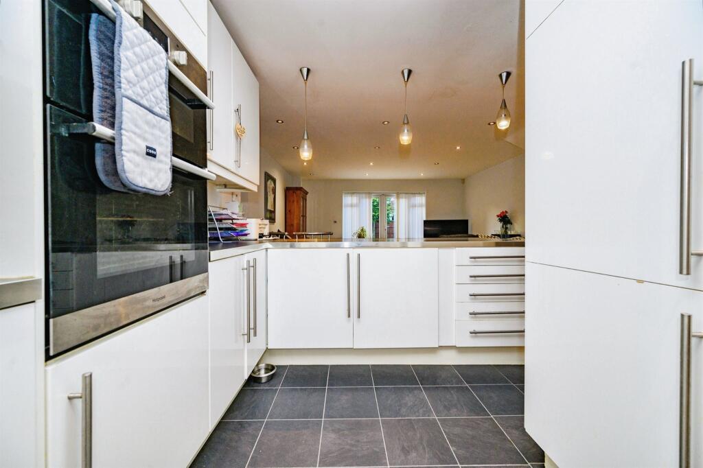 Additional image 4 of Birch Way, London Colney, St. Albans