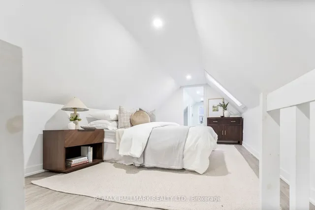 Additional image 31 of 15 Ferrier Ave