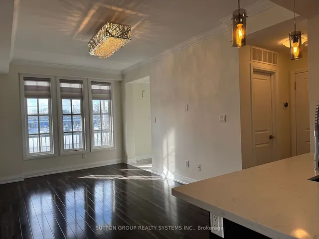 Additional image 5 of 3071 Cawthra Rd Unit 2