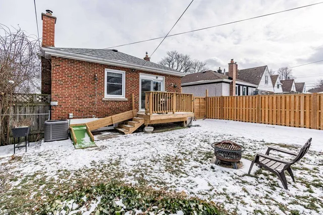 Additional image 37 of 42 Martin Rd