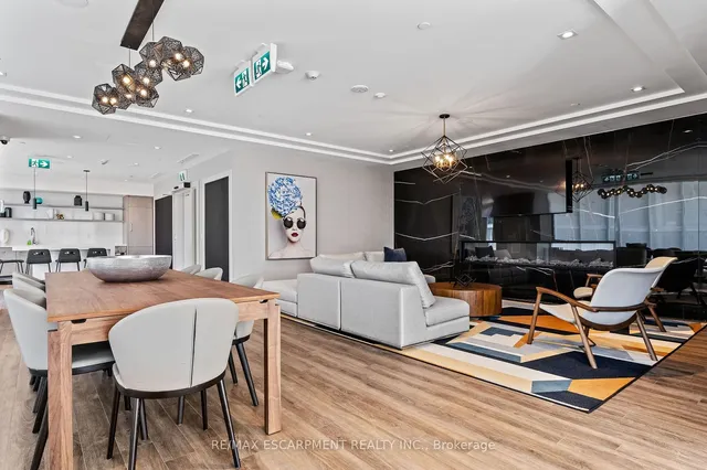 Additional image 29 of 212 King William St Unit 619