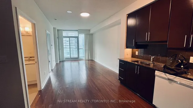 Additional image 8 of 33 Bay St Unit 3113