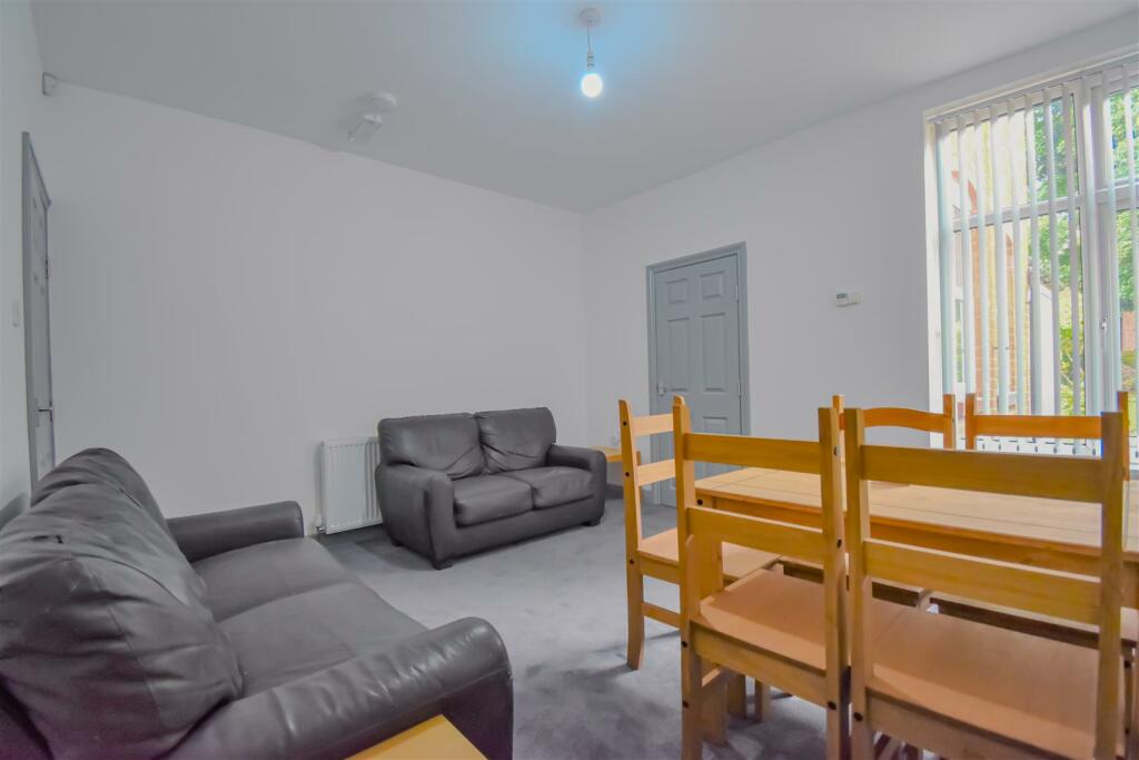 Additional image 10 of Raddlebarn Road Selly Oak  B29 6HJ