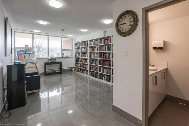 Additional image 23 of 500 Green Rd Unit 1117