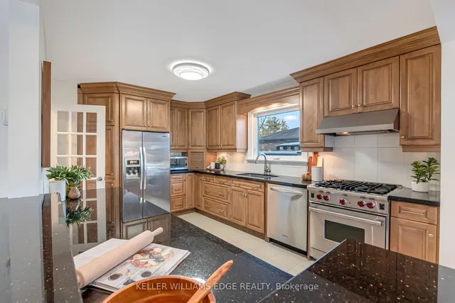 Additional image 16 of 15 Laurendale Ave