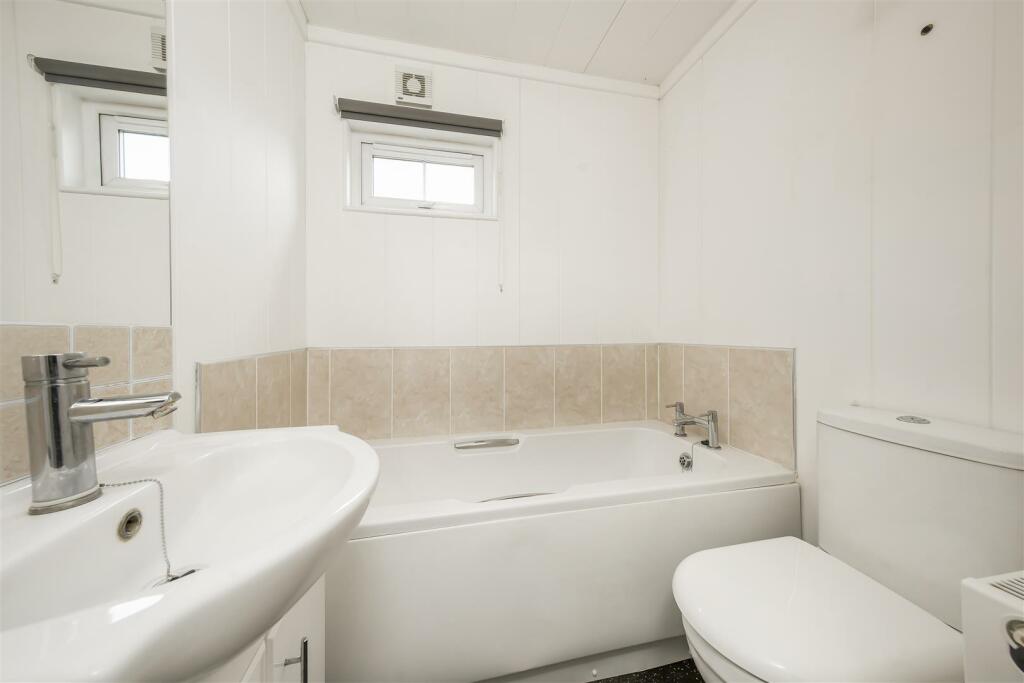 Additional image 10 of Meadow Close, Bricket Wood, St. Albans