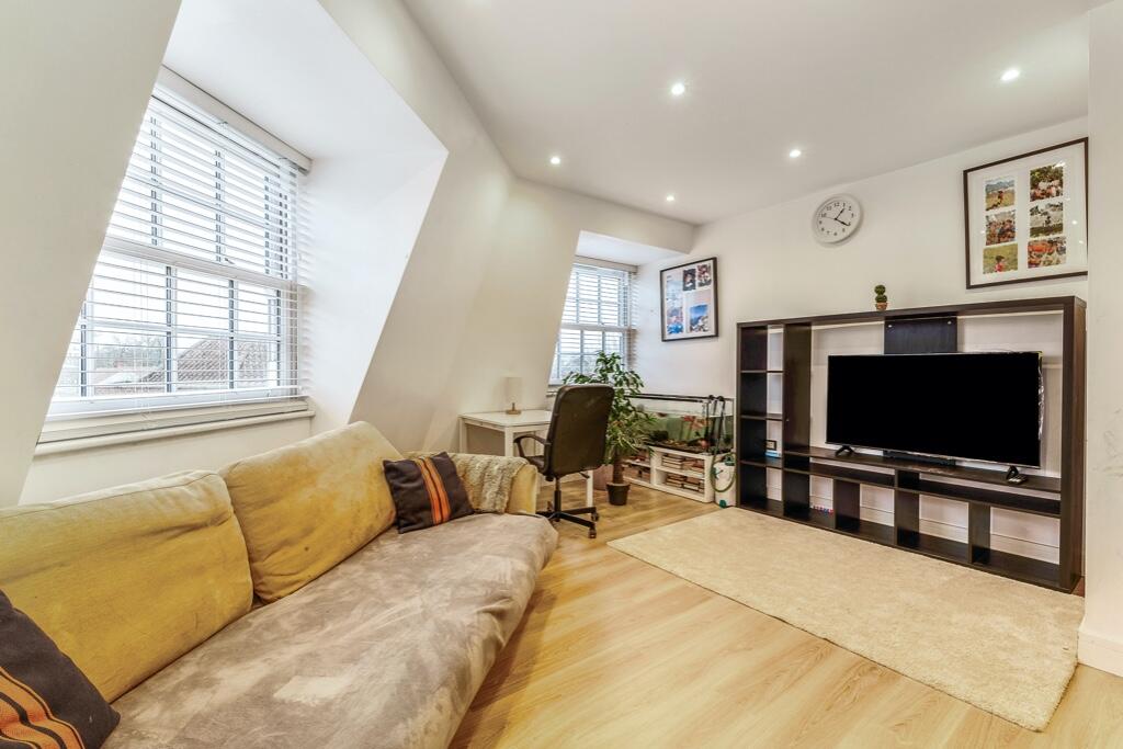 Additional image 5 of Stonehills, Welwyn Garden City, Hertfordshire, AL8