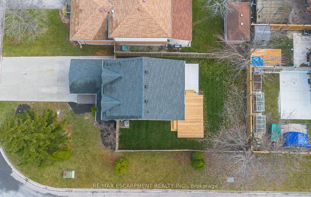 Additional image 33 of 29 Featherwood Cres