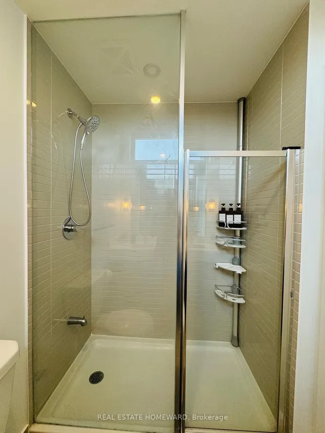 Additional image 15 of 17 St. Bartholomew St