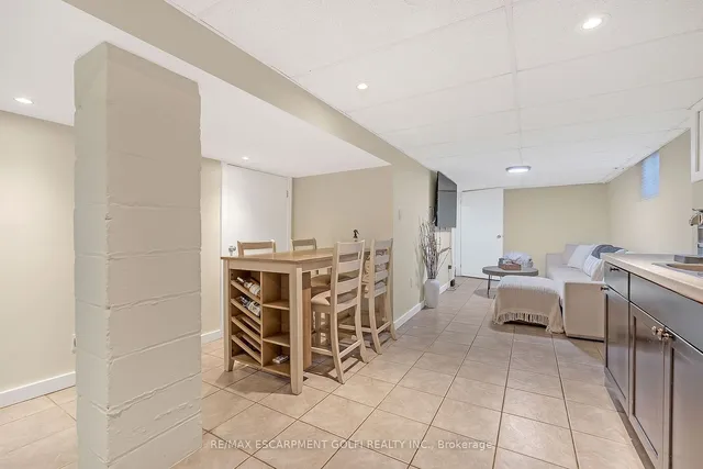 Additional image 24 of 1617 Main St