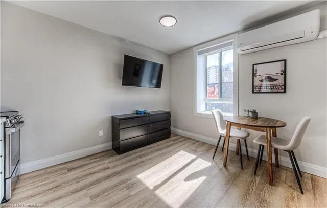 Additional image 27 of 28-30 Ontario St