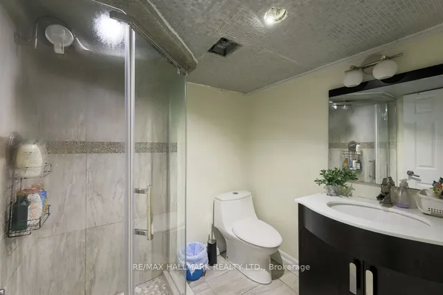 Additional image 13 of 107 Elmhurst Ave