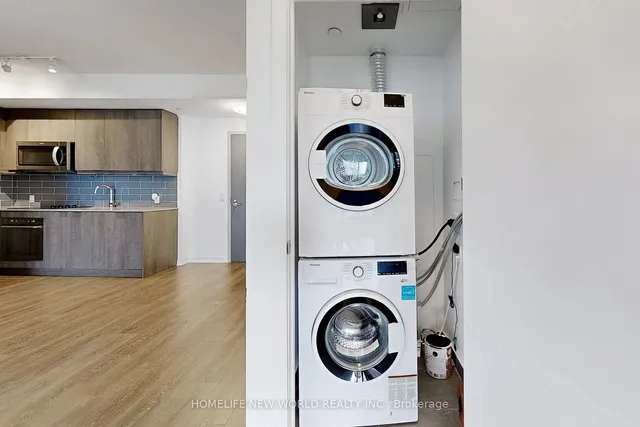 Additional image 22 of 38 Forest Manor Rd Unit 402