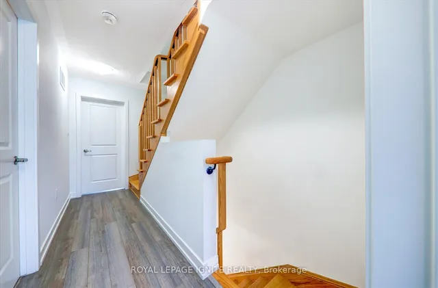 Additional image 14 of 167 Downsview Park Blvd