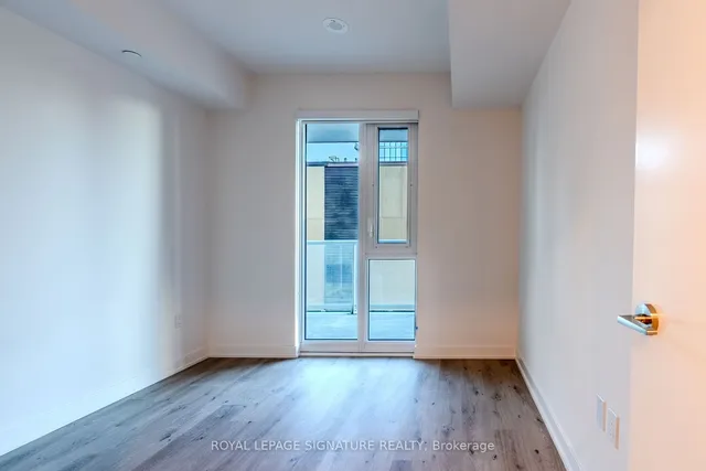 Additional image 14 of 230 Simcoe St Unit 1532