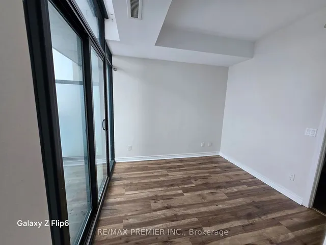 Additional image 6 of 2522 Keele St Unit 618