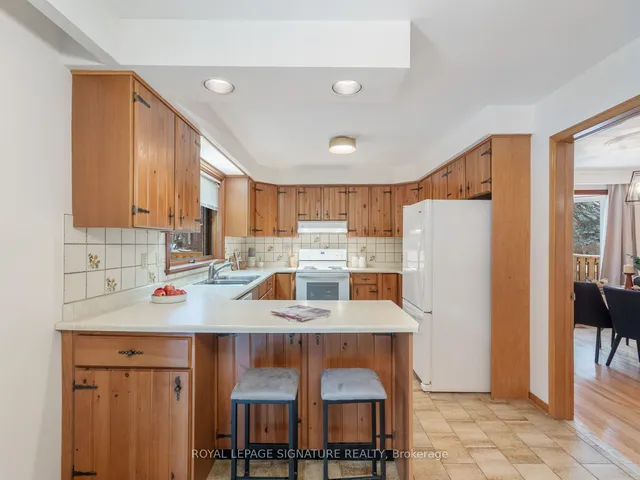 Additional image 12 of 14 Bathgate Dr