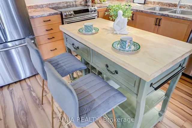 Additional image 18 of 51 Hays Blvd Unit 10