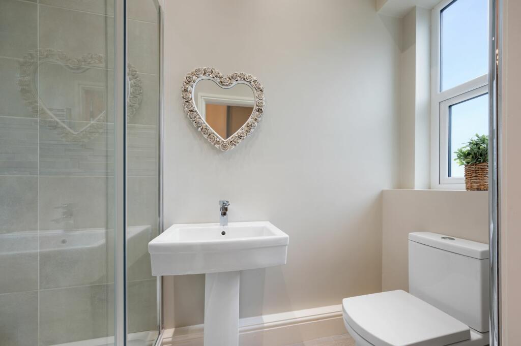 Additional image 11 of Fairview House: Stunning Renovated 6-Bed Period Home with South-Facing Garden & Gym, Moments from Rawtenstall Centre