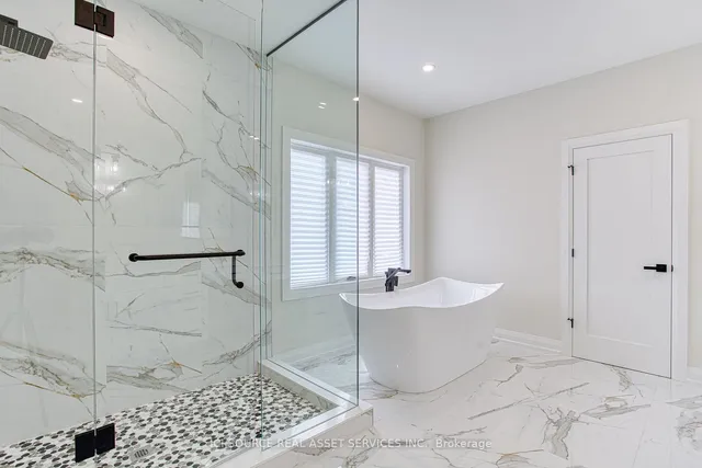 Additional image 26 of 67 Creanona Blvd