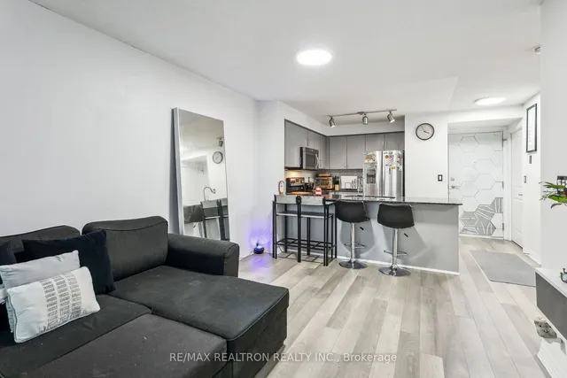 Additional image 16 of 80 Esther Lorrie Dr Unit 803