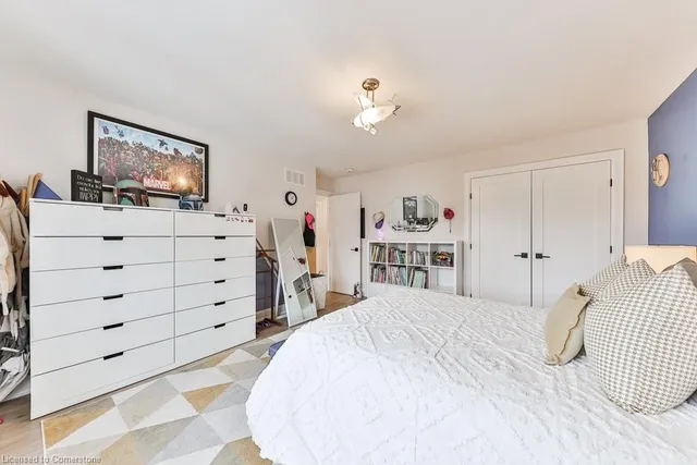 Additional image 34 of 36 Warwick Rd