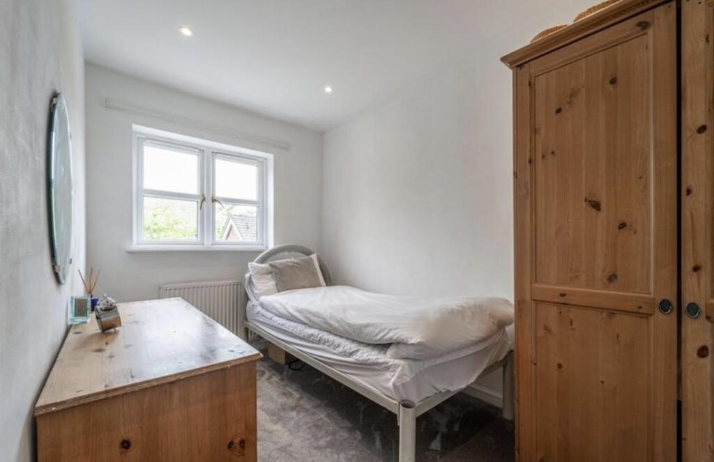 Additional image 9 of Dickens Heath Road, Solihull