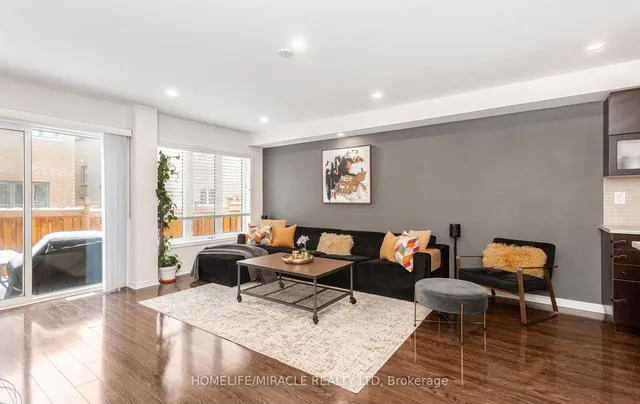 Additional image 9 of 30 Golden Springs Dr