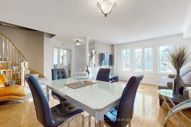 Additional image 11 of 1246 Mowat Lane