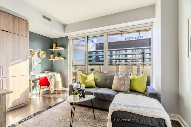 Additional image 12 of 60 Tannery Rd Unit 1008