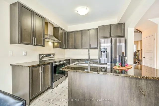 Additional image 8 of 20 Queen Mary Blvd