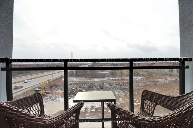 Additional image 34 of 95 Dundas St Unit 318