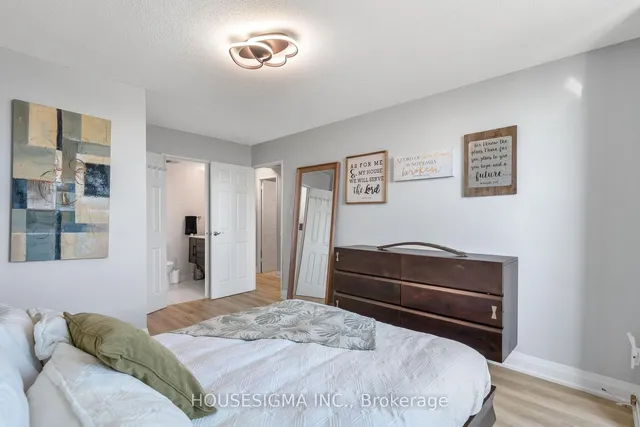 Additional image 20 of 716 The West Mall Unit 1402